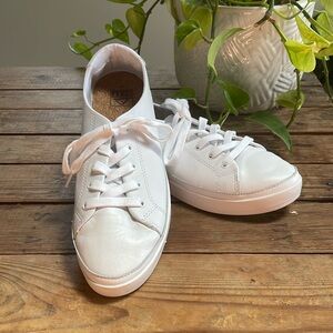 Reef Cork-bed White Leather Sneakers size 10